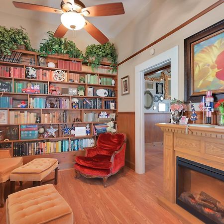 Spacious Downtown Jackson Retreat- Historic Hangout Buitenkant foto