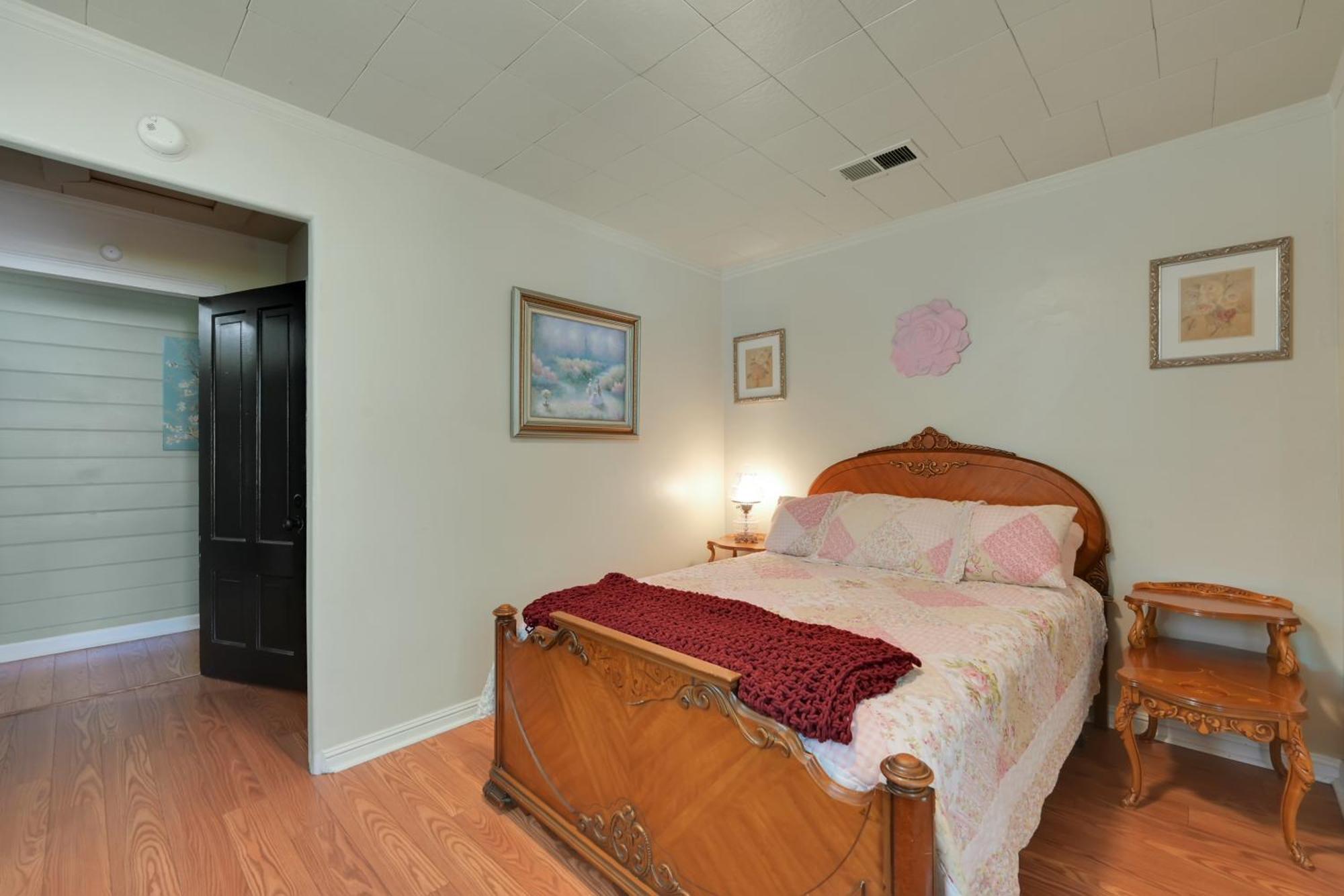 Spacious Downtown Jackson Retreat- Historic Hangout Buitenkant foto
